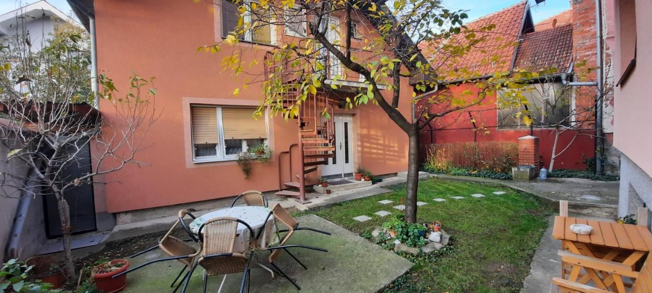 Apartman Carpe Diem Zaječar Buitenkant foto