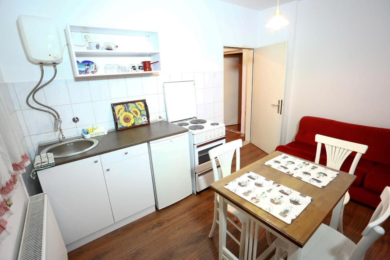 Apartman Carpe Diem Zaječar Buitenkant foto